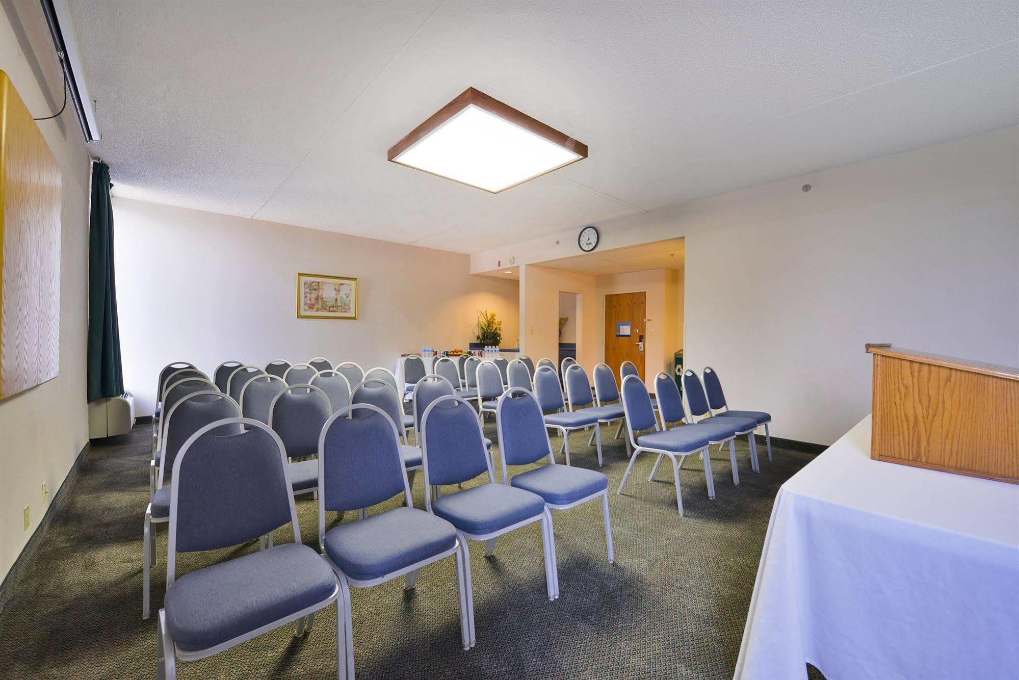 ספרינגפילד Greenstay Hotel & Suites Central מראה חיצוני תמונה